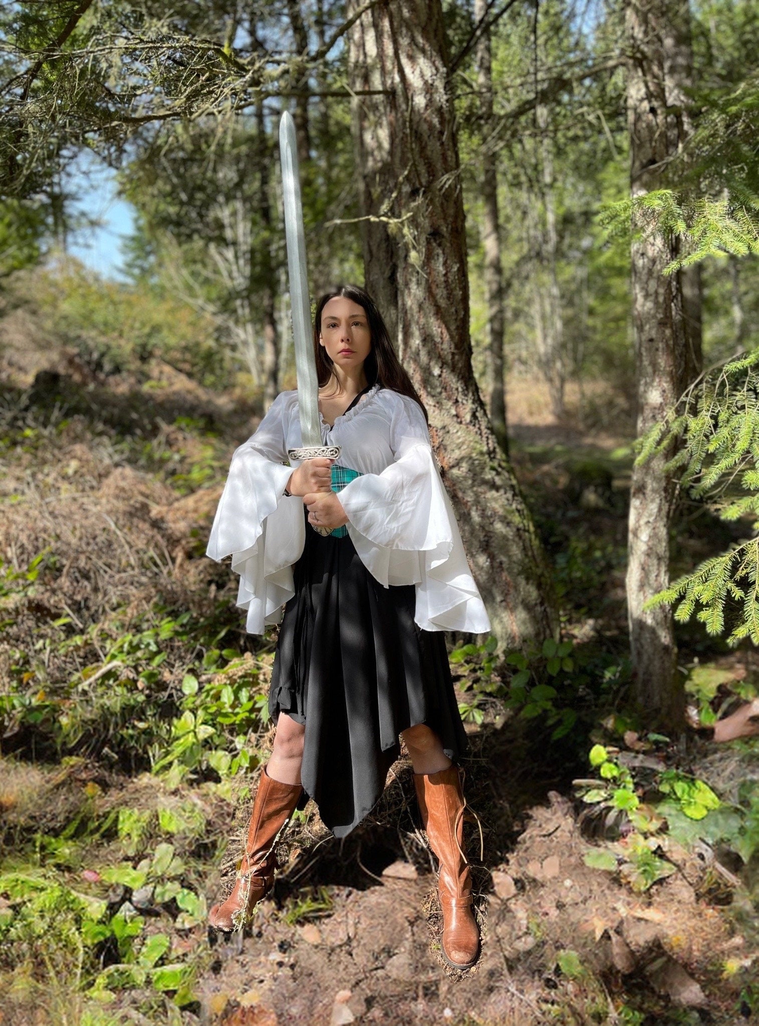 Women’s Warrior Scottish Renaissance Faire Costume 3-Piece Dress includes Cincher Sgàthach “the Shadowy One” Cosplay Reminisce Brand