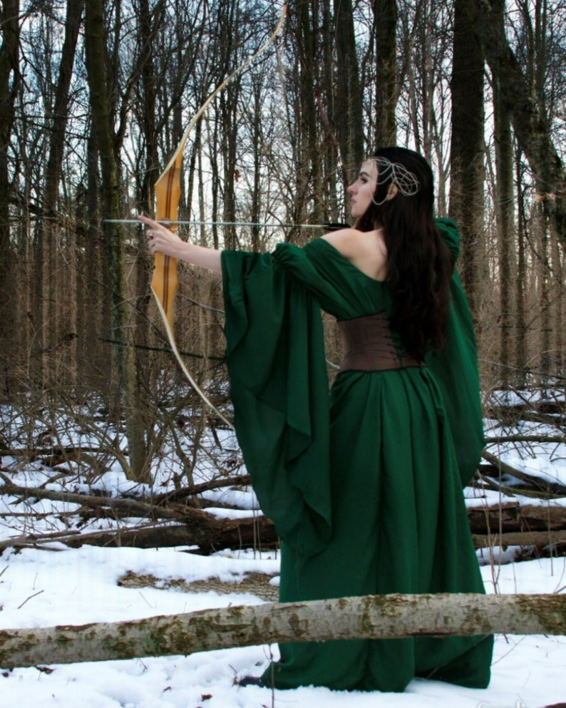 Renaissance women Costume Medieval Fantasy Cosplay Gown Dress The Archeress Reminisce Brand Hunter Green Renaissance women Costume Medieval Fantasy Cosplay Gown Dress The Archeress Reminisce Brand Hunter Green