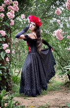 LA CATRINA ~ Dia De Los Muertos ~  Day Of The Dead ~  2 Piece Elegant  Roses Corset Lace Costume