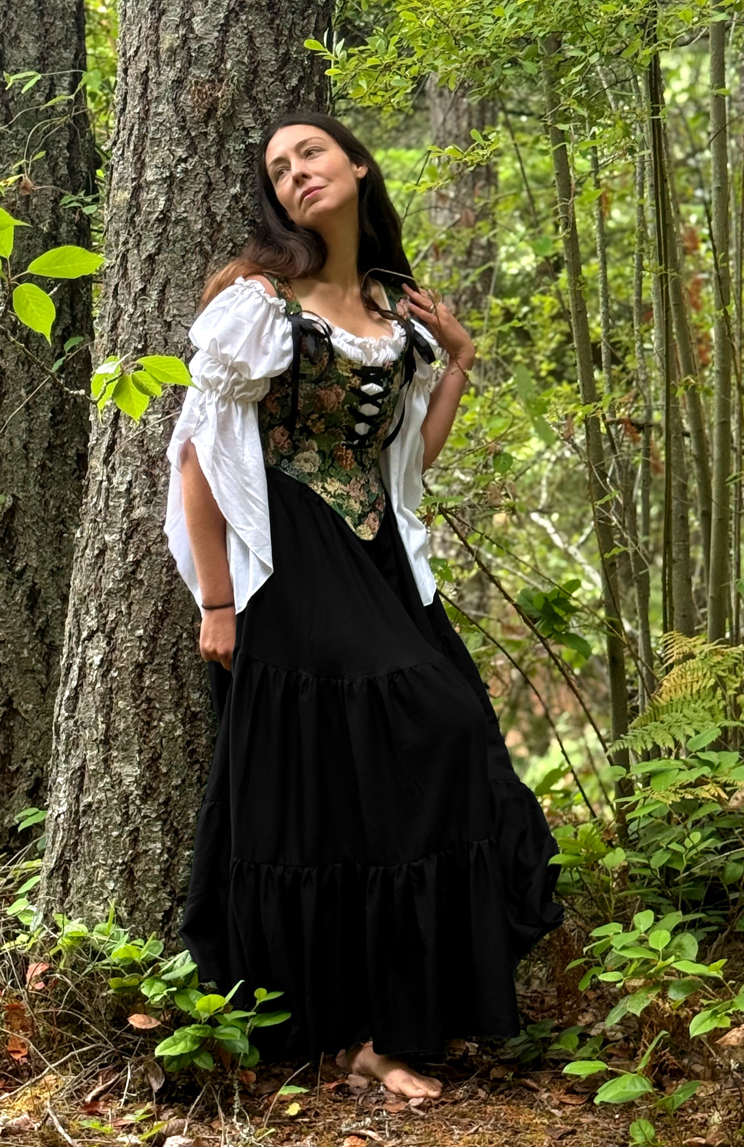 The SARAH- Renaissance Fair 3 Pc Dress Women Fantasy Medieval Cosplay BLACK Skirt- Costume - Floral Tapestry Corset Bodice