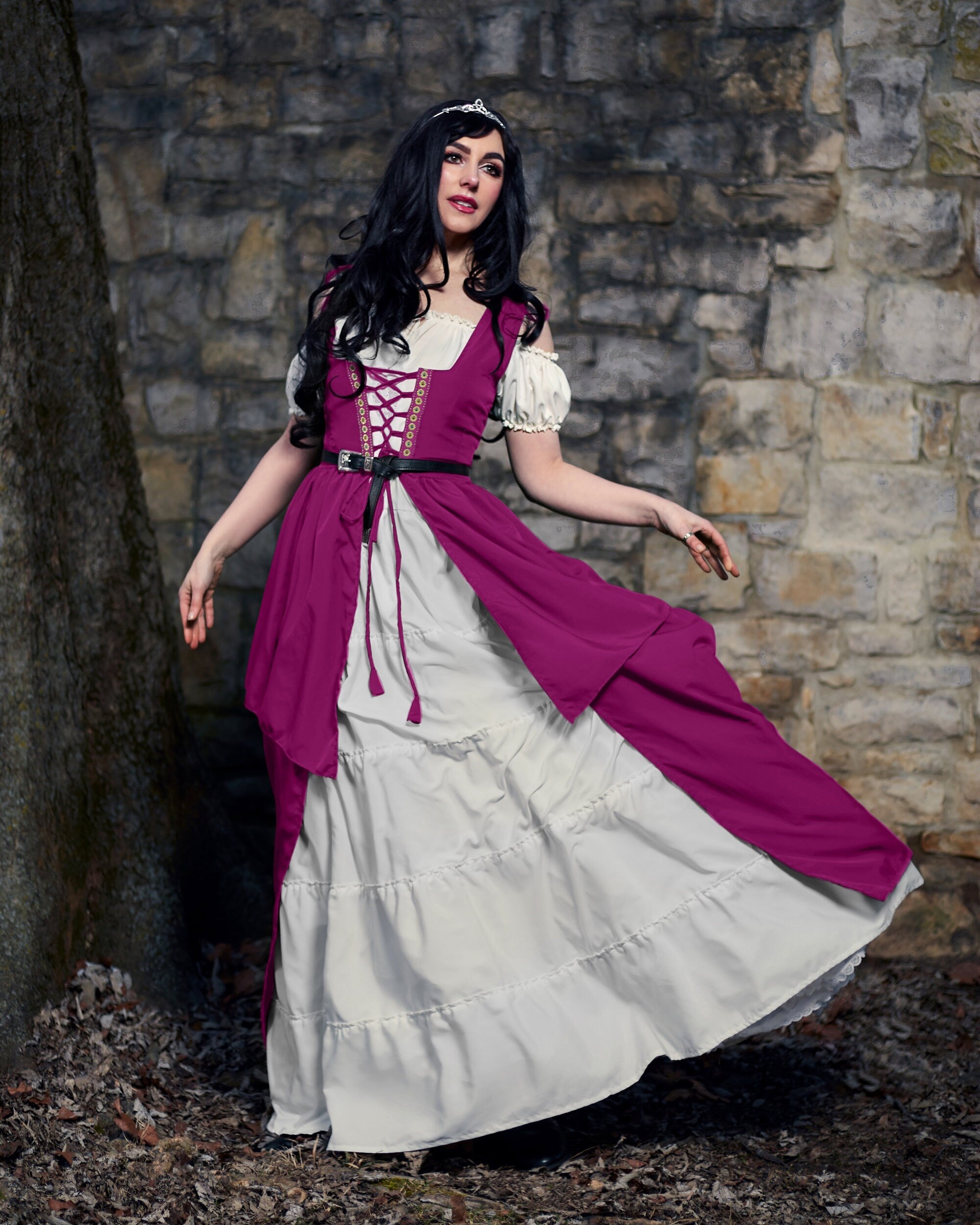 Renaissance Faire Layered Full Costume Fitted Lace-up Irish Dress with Capped Sleeve Chemise